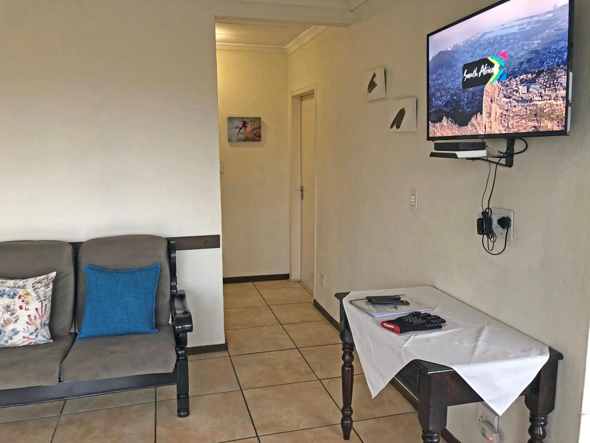 Hills And Dales Accommodation Lanseria Exterior foto