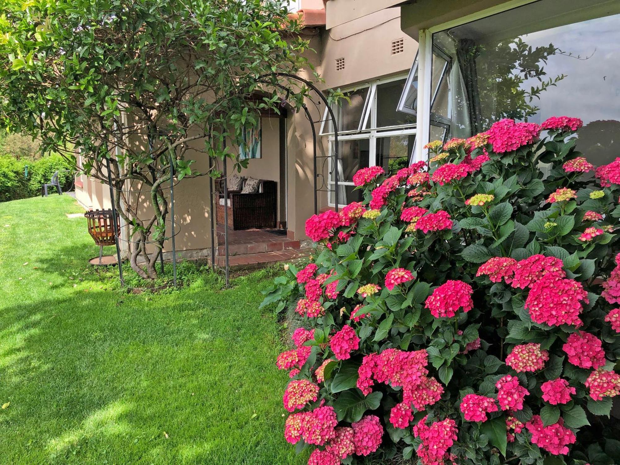 Hills And Dales Accommodation Lanseria Exterior foto